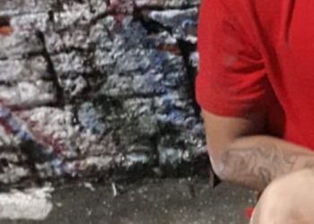 Veja: População esp4nc4 dupla que tentou furt4r comidas de escola na Cidade Nova; um m0rr3u