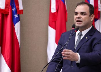 Pesquisa Direto ao Ponto: Roberto Cidade lidera corrida à Câmara Federal com 11% das intenções de voto