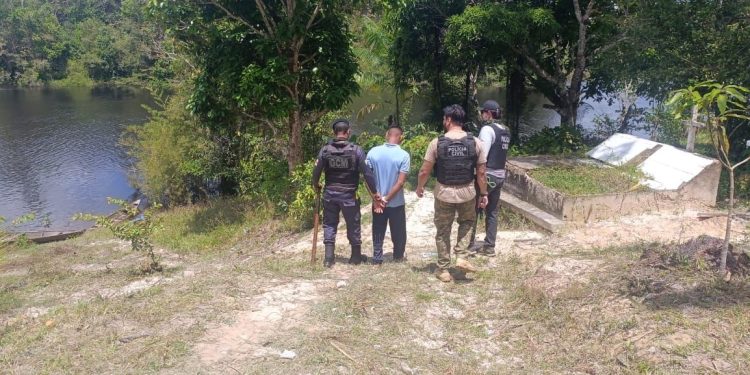 Homem descobre que esposa o traía e m@ta colega de trabalho ‘Ricardão’ no interior do AM