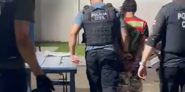 Traf1cant3 vai pr3s0 após t0rturar usuários que teriam r0ubad0 bagulho no interior do AM