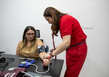 UEA promove evento em alusão ao Dia Nacional de Prevenção e Combate à Hipertensão Arterial para servidores