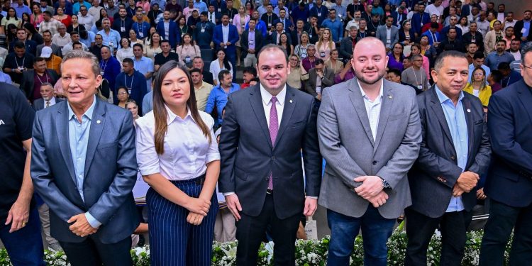 Presidente Roberto Cidade comemora recorde de participação no Feclam 2025 e anuncia novidades para a edição 2026