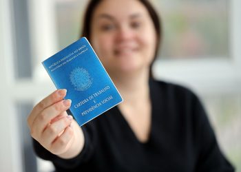 Evento apoiado pela UEA oferece mais de 200 vagas de empregos a PcD