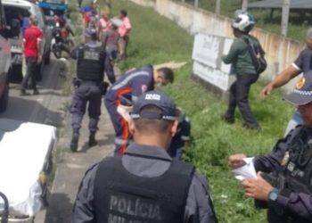 Imagem forte: assalt0 a ônibus em Manaus termina com dois bandid0s espancad0s 