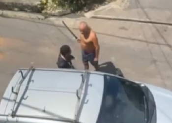 Morador mostra t3rçad0 para técnico da Vivo em Manaus: ‘Cale a boca’; veja