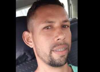 Chapa de aço cai em cima de trabalhador e ele m0rre em Manaus