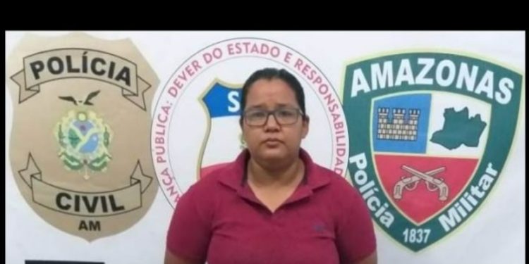 Mulher filiada ao Comand0 Vermelh0 se disfarça de vendedora de açaí e vai presa em Coari