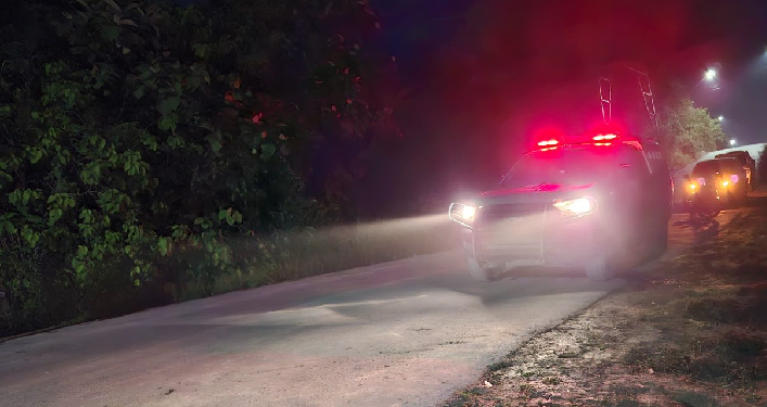 Veja: Homem é m0rt0 com t3rçadadas na cabeça e jogad0 de veículo no Distrito Industrial