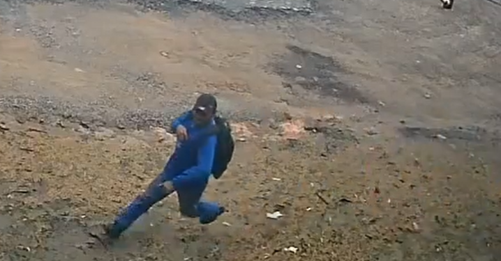 Vídeo mostra cr1m1n0s0s perseguindo jovem que levou várias f@cadas e foi deg0lad0 em Manaus; veja