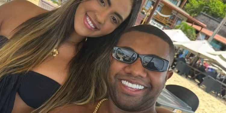 Namorada grávida de Davi Brito termina namoro após ele anunciar nas redes que será pai