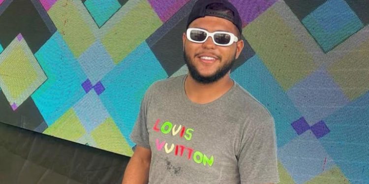 Ouça áudio de cantor de forró pedindo desculpa, mas culpando namorada: ‘Porque a gente chegou nisso?’