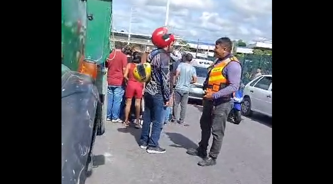 Vídeos: Na Zona Norte de Manaus, motoqueiro m0rr3 na hora e passageira fica f3r1da em grave ac1dente