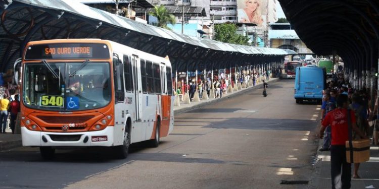 Greve de ônibus foi só ‘aquecimento’ e deve se agravar, garante Sindicato dos Rodoviários