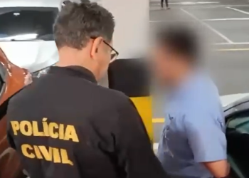 Vídeo: Religioso de igreja evangélica é pr3s0 por alic1ar e ab*sar de jovens de 12 a 14 anos em Manaus