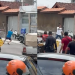 Vídeo mostra homem tentando m@tar idoso com enxada em Manaus; veja