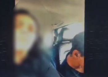 Homem sequ3stra a ex-companheira durante audiência sobre v1olência doméstica