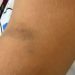 Mãe acusa professora de agredir seu filho autista de 8 anos dentro de escola particular em Manaus