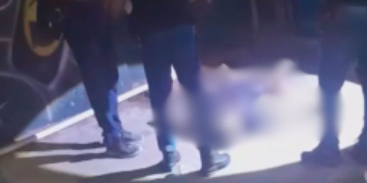 Vídeo: Dentro de bar, homem é ass4ssin4d0 a t1r0s na zona norte de Manaus