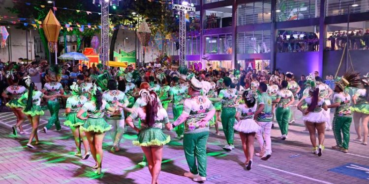 Festival Folclórico do Amazonas começa neste sábado (31) com programação especial