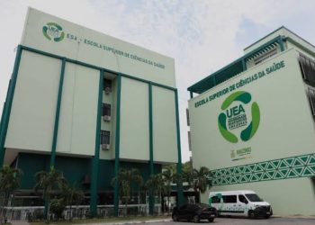 Com presença de especialistas locais e nacionais, UEA sedia V Gastrohepato Manaus