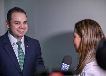 Presidente Roberto Cidade defende conclusão das obras do polo universitário da UEA em São Paulo de Olivença