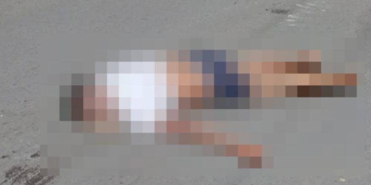 Vídeo: suspeit0 de assalt0 cai da moto e m0rre no asfalto em Manaus