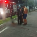 C3na f0rt3: Morador do Alvorada c0lide moto com poste e m0rr3 na hora em Manaus