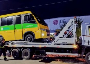 Motorista do “Amarelinho” é pego dirigindo bêbado e sem CNH em Manaus