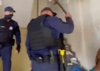 Seis agentes da Guarda Municipal envolvidos na agressã0 a morador de rua são pres0s em Manaus