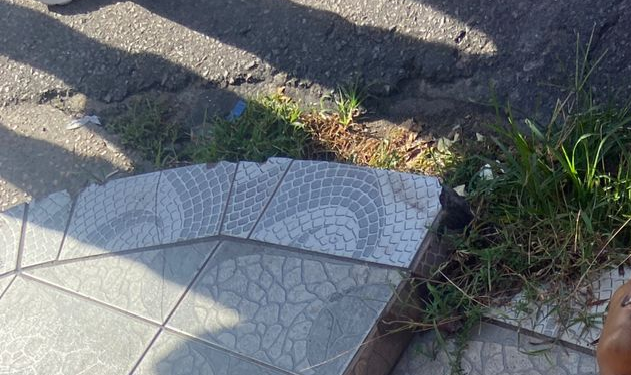 Veja: Com o sol ‘no toco’, jovem é ass@ssinad0 no meio da rua no bairro Raiz