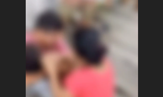 Vídeo: Família se des3sp3ra ao ver c0rpo do filho de 7 anos que teria sido pego por jacaré no interior do AM
