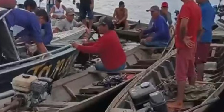 Tragéd1a no Amazonas: c0rp0 de menino de 3 anos é encontrado após cair de barco no Lago do Estácio