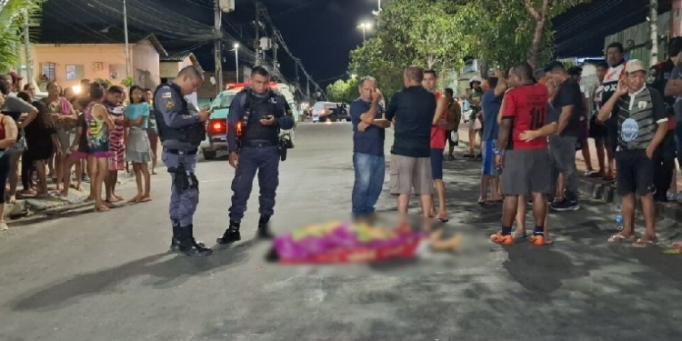 Absurdo: Idosa é empurrada na rua e m0rr3 atropelada no bairro Jorge Teixeira