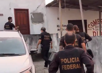 Bizarro: Homem é pr3s0 por ter rel@ções com animais e pessoas m0rtas em Manaus