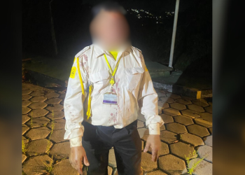 Vigilante é agr3did0 e tem arm@ levada durante assalt0 em empresa na Zona Leste de Manaus