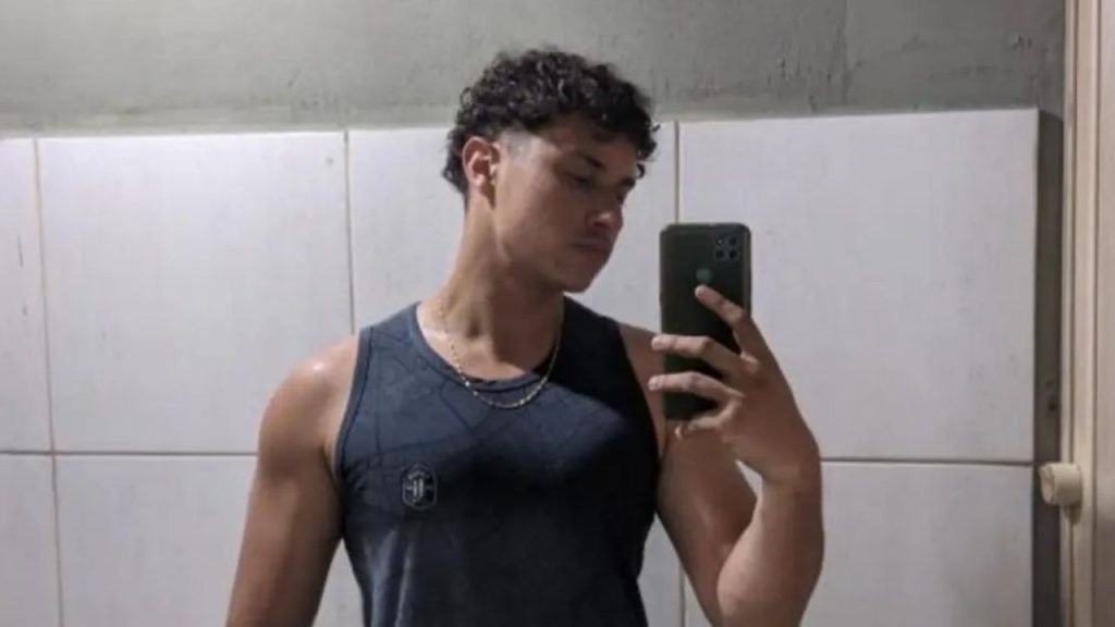 Acidente no Centro de Rio Preto da Eva mat4 motociclista de 24 anos