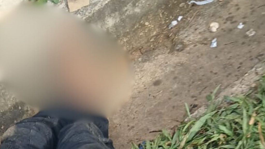 Veja: Em Manacapuru, homem é achado sem vida após ter tórax perfurad0 por faca