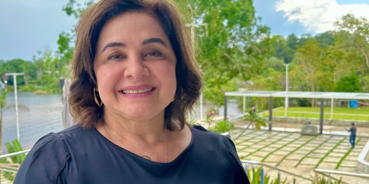Com apoio de Bolsonaro, Maria do Carmo estreia nas inserções partidárias do PL-AM