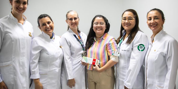Pioneira na região Norte: UEA oferece implante contraceptivo gratuito durante curso profissionalizante