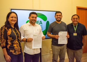 UEA e Semmas/Clima assinam acordo de cooperação técnica