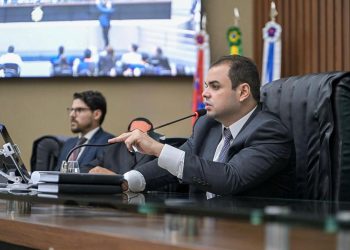 Aprovado projeto de Roberto Cidade que incentiva jovens empreendedores no mercado digital no Amazonas