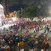 Transmissão do Festival de Parintins deixa Largo de São Sebastião lotado