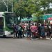 Veja: Mulher fica s@ngrand0 na avenida Brasil após ser atr0pelada por ônibus da linha 211