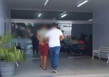 Barbeiro do Coroado deixava enteado f3rido e com sangramentos, diz polícia