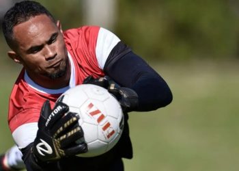 Goleiro Bruno é contratado por time amador e vira deboche: ‘bom jogador para o mata-mata’