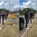 Moradores acionam a polícia após c0rp0 boiar em igarapé no bairro Cachoeirinha