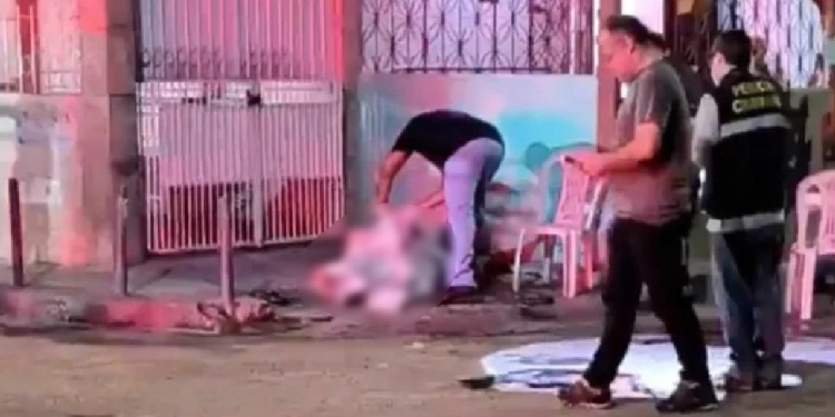 Dupla é pr3sa por ex3cutar homem em falso ‘arrastão’ durante jogo de dominó em Manaus