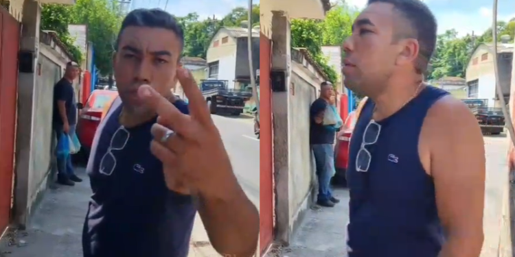 ‘O devorador vem e estraga tua vida’, avisa suposto pastor ao criticar irmã que não deu o dízimo; vídeo