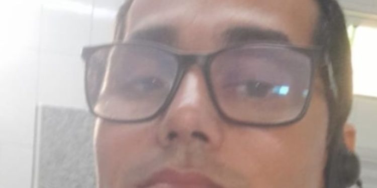 Homem joga álcool na ex-companheira para matá-la na Zona Norte de Manaus