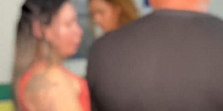 Empresário paga passagem para sobrinha pr0stituída pela tia voltar de SP para o AM